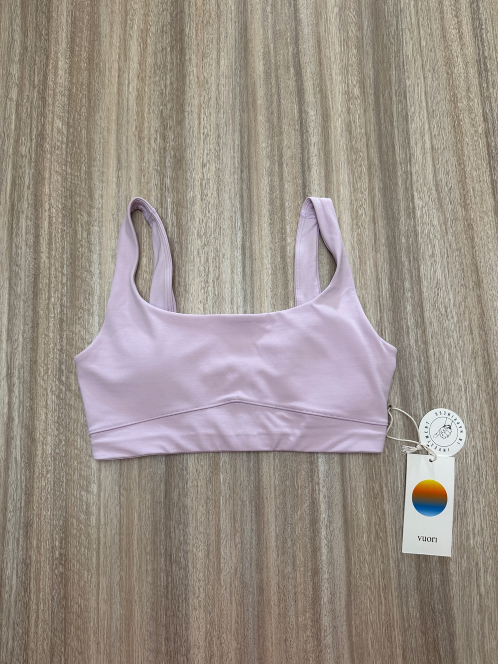 NWT Vuori All The Form Bra Size X-Small in Orchid Whisper Color